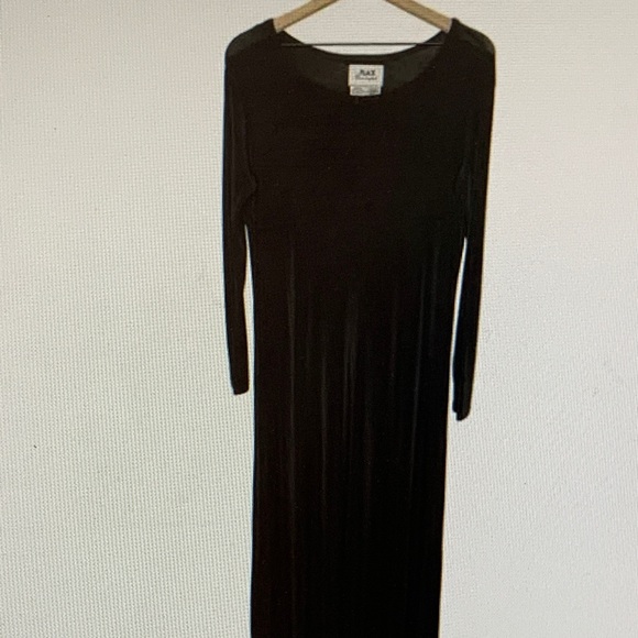 Max Studio Dresses & Skirts - Max Studio Elegant Black Long Sleeve Dress